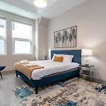 Apartment Bright 2br With Gym And Optional Parking Near Soldier Field, Museum Campus, Mccormick Place Chicago