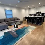 Luxe Urban Retreat Near United Center