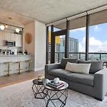 Sage Modern Apartments Near Union Park In West Loop