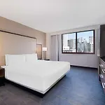 Hotel Embassy - Downtown River North Chicago