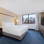 Embassy - Downtown River North Hotel Chicago