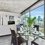 2Br Stunning River North Suite With Pool & Views