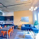 Luxury 3Br Spacious Suite Sleeps 8 Guests With Patio, Skyline View, Optional Parking And Gym Access Near Mccormick Place And Lakefront