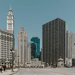 Club Quarters Hotel Wacker At Michigan, Chicago