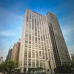 Luxury One Bedroom Located In Chicago\'S Gold Coast Neighborhood