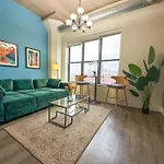 Skyline 2Br In South Loop With Optional Parking & Gym Access Near Museum Campus And Mccormick Place