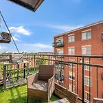 Perfect Wfh Wicker Park 1 Bed Office & Parking Condo