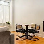Bucktown 2Br Flat Near The 606