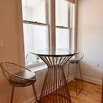 Apartment Wicker Park 2br Modern Dv3 Chicago
