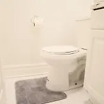 Gorgeous 4bdr In Chicago,15mins From Dwtn Chicago