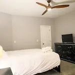 Apartment Gorgeous 4bdr In Chicago,15mins From Dwtn *