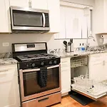 Apartment Gorgeous 4bdr In Chicago,15mins From Dwtn *