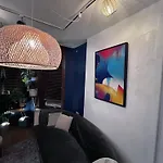 Cozy Castle - Centrally Located Connected Condo