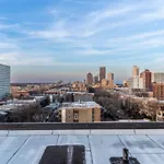 Regal Stylish Uptown Loft Beachfront Rooftopwfhgym