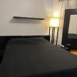 Chic Cornelia Getaway