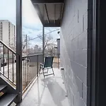 Affordable Private Room - Shared