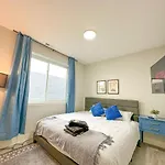 Pilsen Art Center Family Friendly 3Br Retreat With Free Parking Near Medical District, Douglas Park And University Illinois Chicago