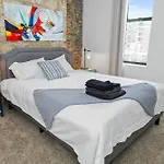 Bright Chicago 420-Friendly 3Br Retreat Smoke Friendly Unit Near Mccormick Place Convention And Museum Campus
