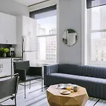 Sonder By Marriott Bonvoy The Plymouth Apartments Loop
