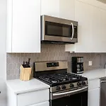Sonder By Marriott Bonvoy Greektown 4*