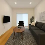 4Br 4Bath Bucktown Base Gem Western 2