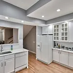 3Bd 3Ba Bronzeville Beauty