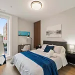 New Build In Pilsen Spacious 2 Bed 2 Bath Unit