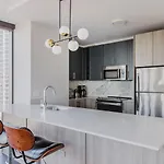 Blueground Hyde Park Ac Wd Nr Museum Chi-1160 Apartment *