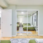 Steps To Shops And Eats Apt In Portage Park!