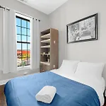 Modern, Spacious 3Br Apt Minutes To Downtown!