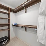 Hotel Level - Fulton Market 5*