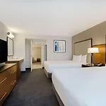 Hotel Embassy - Downtown River North 3*