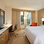 Sheraton Grand Riverwalk 4*