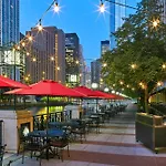Sheraton Grand Riverwalk 4*
