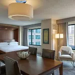 Hotel Sheraton Grand Riverwalk Chicago