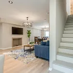 2 Mi To South Shore Beach Urban Retreat With Yard