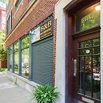 House 5863- Chicago\'S Premier Bed And Breakfast