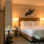 Fairmont Millennium Park Hotel 4*
