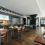 The Royal Sonesta Chicago River North