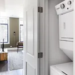 Sonder By Marriott Bonvoy Greektown 4*