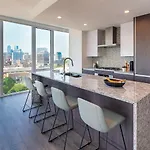 Level - Old Town 4* Chicago