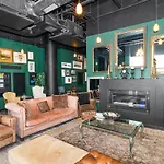 Apartment Mccormick Place: Modern Downtown Loft With Optional Parking Chicago