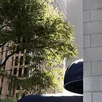 Saint Clair - Magnificent Mile