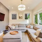 Hello Again, Chicago!