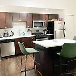 Mccormick 3Br Huge Unit, Optional Parking With Ping-Pong