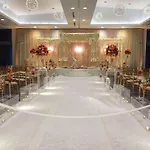 Radisson Blu Aqua Hotel, Chicago