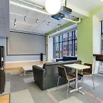 Downtown Chicago Stay With Free In & Out Parking 1