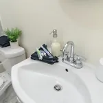 Chicago 2Br City Escape With Optional Parking Near Mccormick Place, Navy Pier, Shedd Aquarium, And Millennium Park
