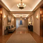 The Buckingham Hotel