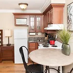Studio On E Bellevue Place Apt Ga
